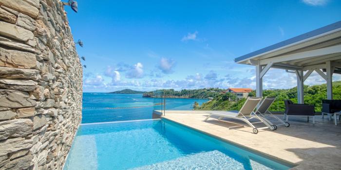 Villa luxe Martinique - Piscine et vue mer